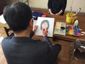 似顔絵教室でも似顔絵実演そしてプレゼントがあります。