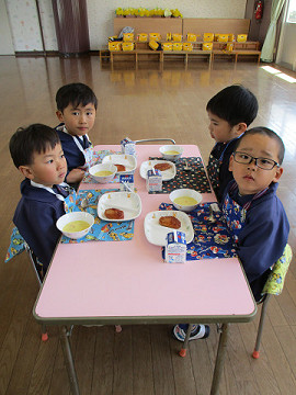 給食３