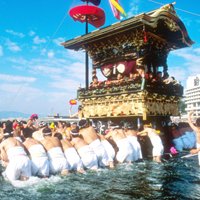 三谷祭り（海中渡御）の画像