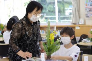 お華、きれいに飾れますか？