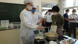 豆腐、しっかり固まったでしょうか・・・？