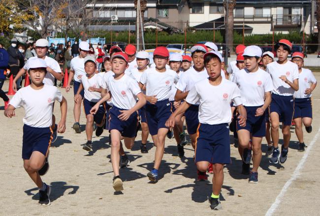 マラソン大会6年男子