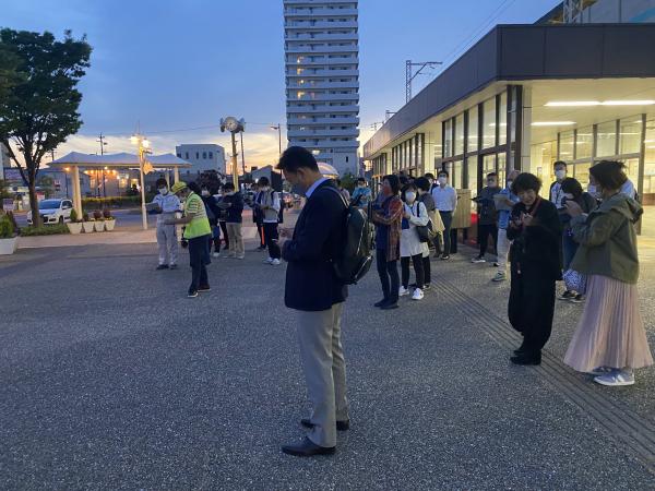 まち歩き（駅前広場２）