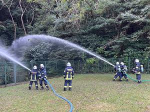 西尾市及び蒲郡市消防本部の放水