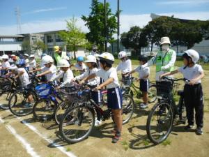 自転車教室３年①