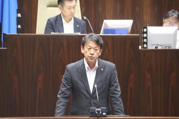 議会開会