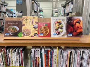 この写真は軽読書コーナーの様子です。