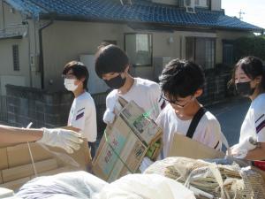 地域巡回中