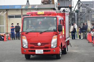 団