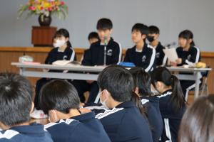 新たな体制で話し合い