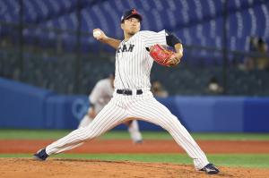 千賀選手宣材写真