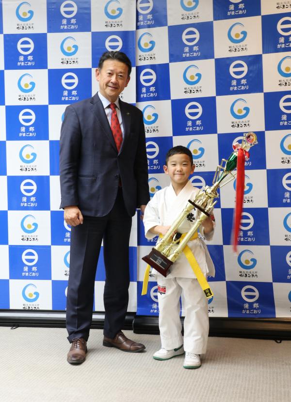 表敬訪問竹島小１年三浦琳平様