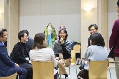 カンファレンス８