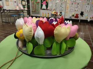 この写真はおはなしおばさんのチューリップです。