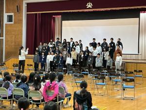 ６年生合唱発表