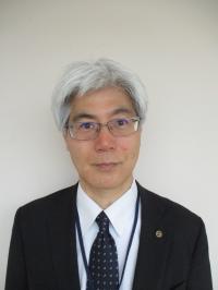 建設部長　顔写真