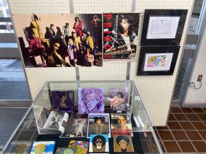 この写真はプリンス展の一部です。