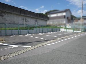清田の大クス駐車場