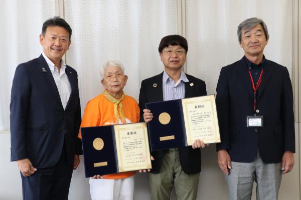 稲石アキ様、東海自動車工業株式会社様（ラジオ体操優良団体等表彰）
