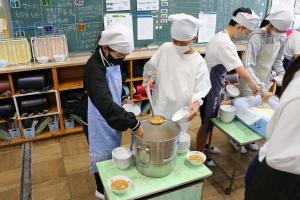 給食(２)