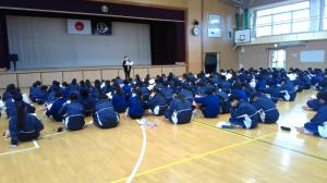 ２年生 職場体験 事前説明会の様子