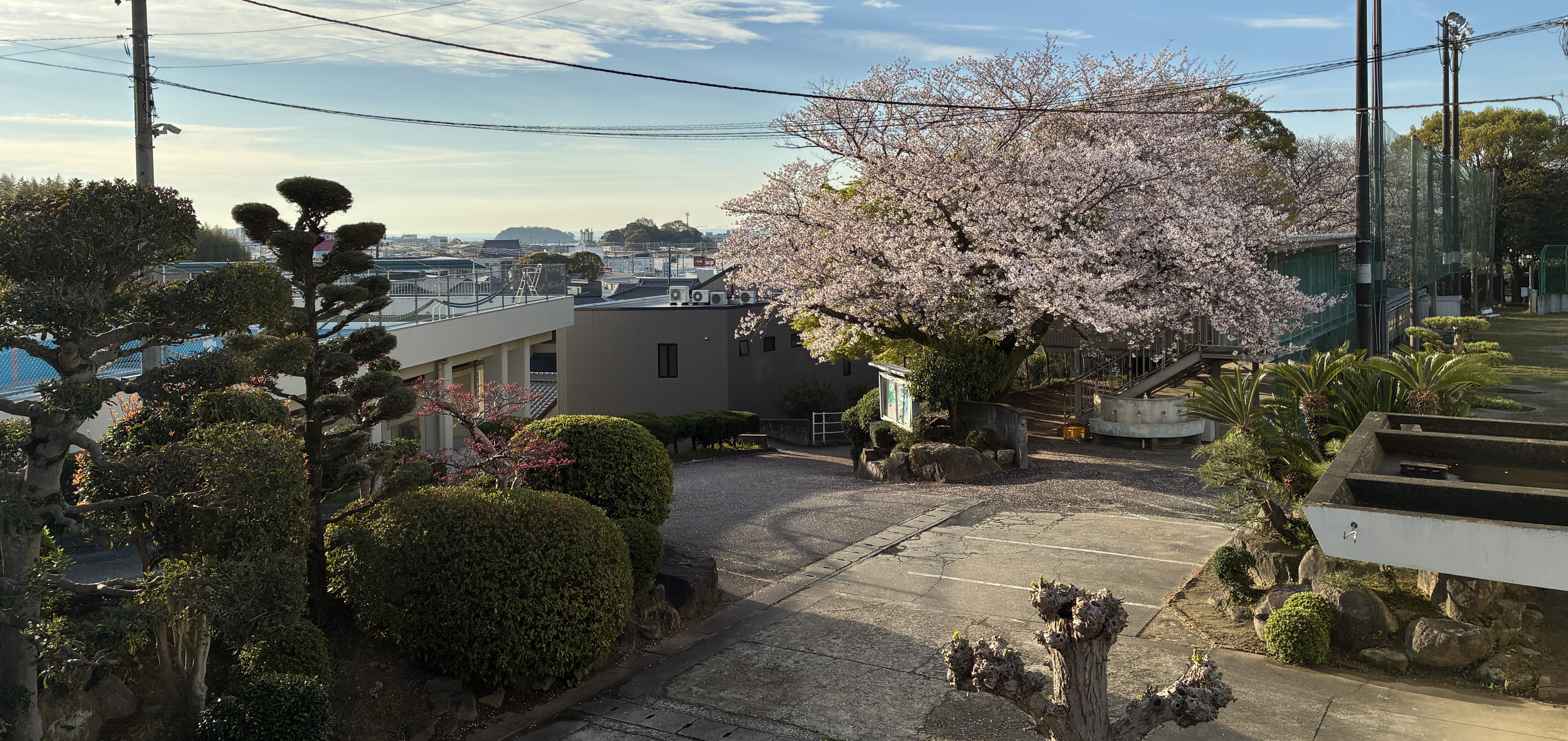 塩津中学校のタイトル画像