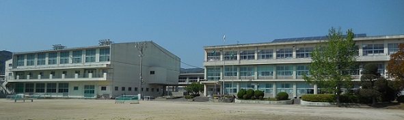 大塚中学校のタイトル画像